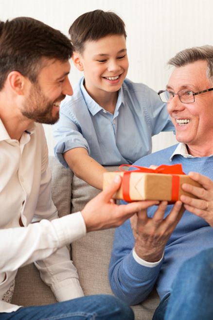 2403110 GC 2024 Fathers Day Web Images 1 - 385x579